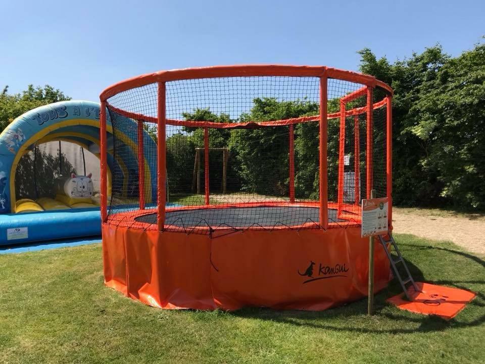 Camping Le Rouge Gorge **** 10' Puy Du Fou Saint-Laurent-sur-Sevre Exterior photo